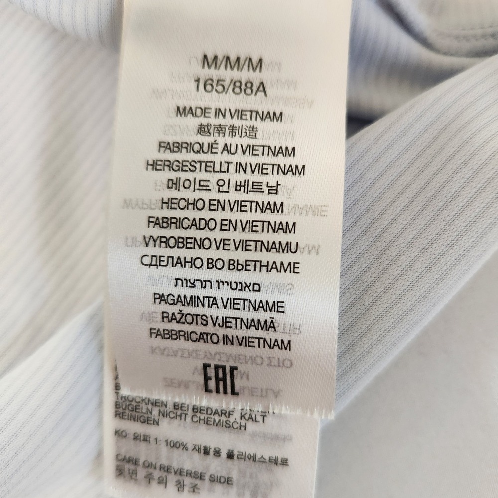 Marmot Women's Short Sleeve AirExchange Crew Neck Sun Shirt Tech Size Medium - Picture 14 of 14
